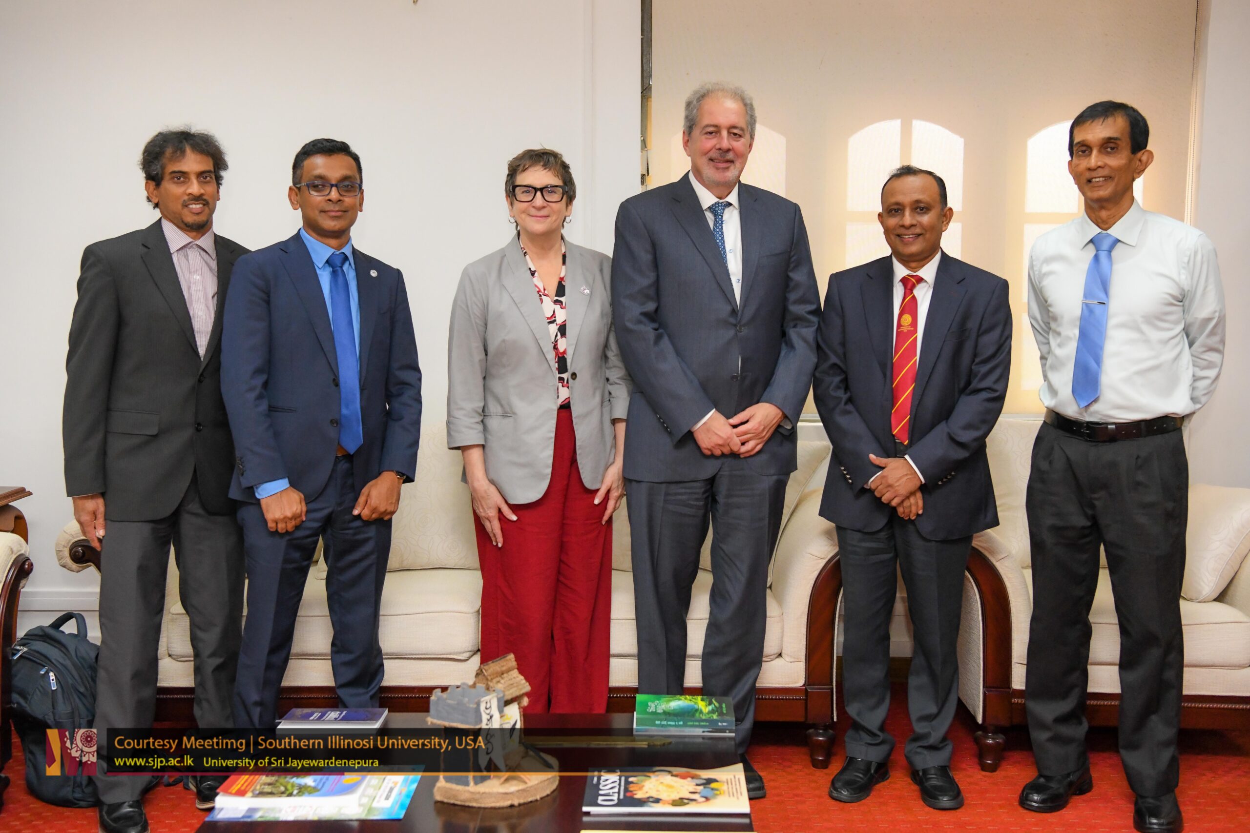 Meeting with the Delegation from Southern Illinois University, USA